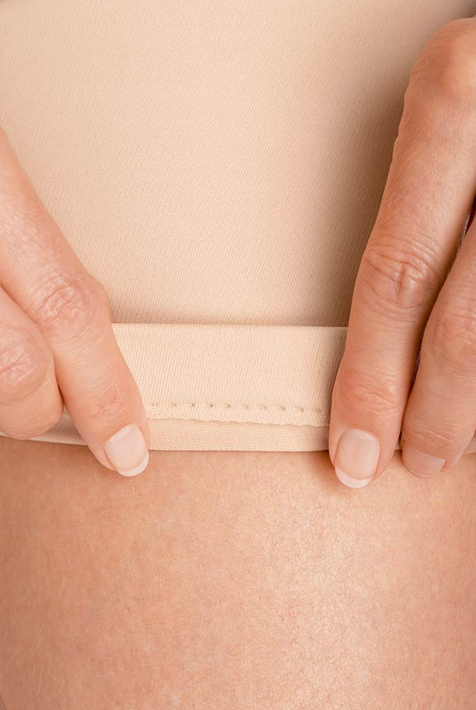 Amoena CuraScar Panty 2-ZIP-BO 45000 nude mit weichen Beinabschlüssen