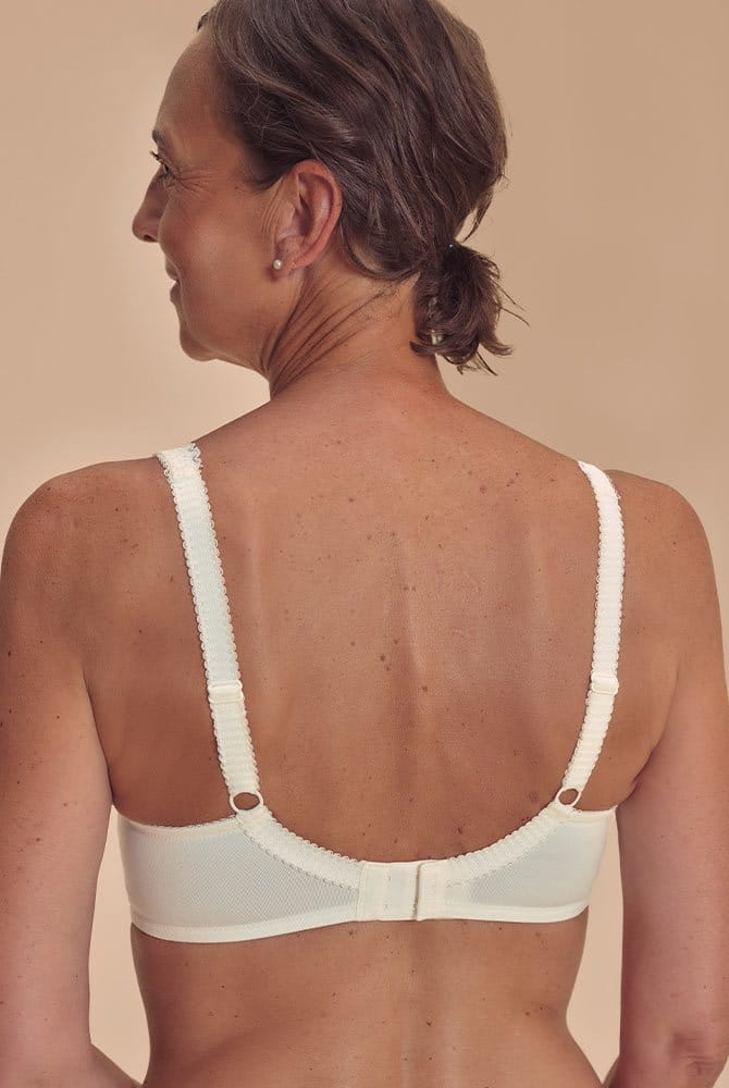 Amoena Prothesen-BH Floria SB 45121 wollweiß - Rückansicht