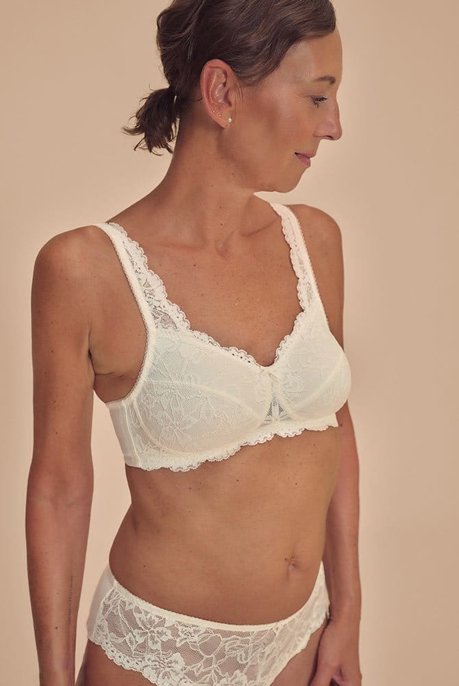 Amoena Prothesen-BH Floria SB 45121 wollweiß