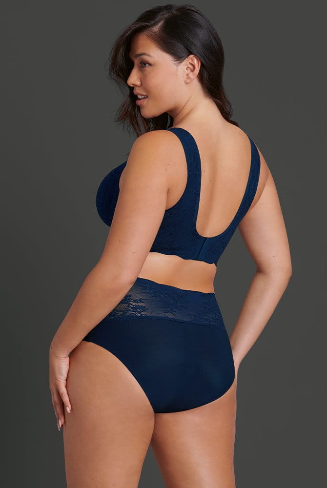 Anita Essential Lace High Waist Slip 1304 in maritim blue mit Bralette Essential Lace (separat erhältlich)