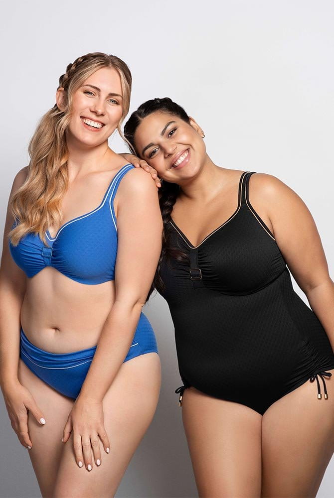 Ulla Badeanzug Sansibar 9211 schwarz neben Bikini Sansibar (separat erhältlich)