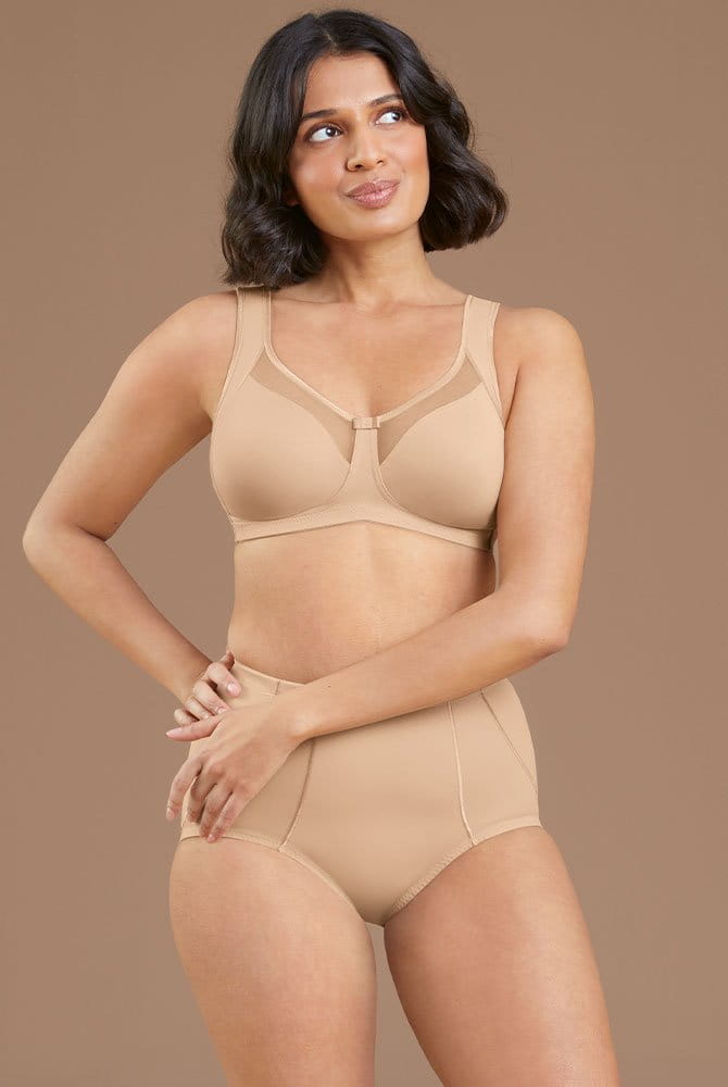 Anita Miederhose Clara 1760 sand mit Komfort-BH